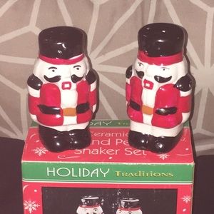 New Nutcracker salt and pepper shaker